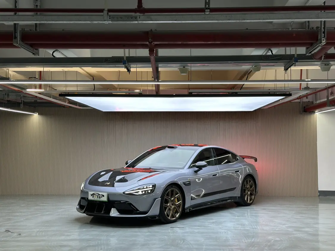 Xiaomi car Xiaomi SU7 Ultra  из Китая