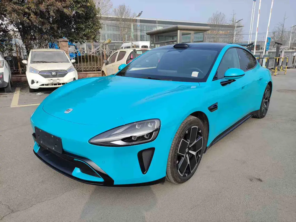Xiaomi car Xiaomi SU7  из Китая