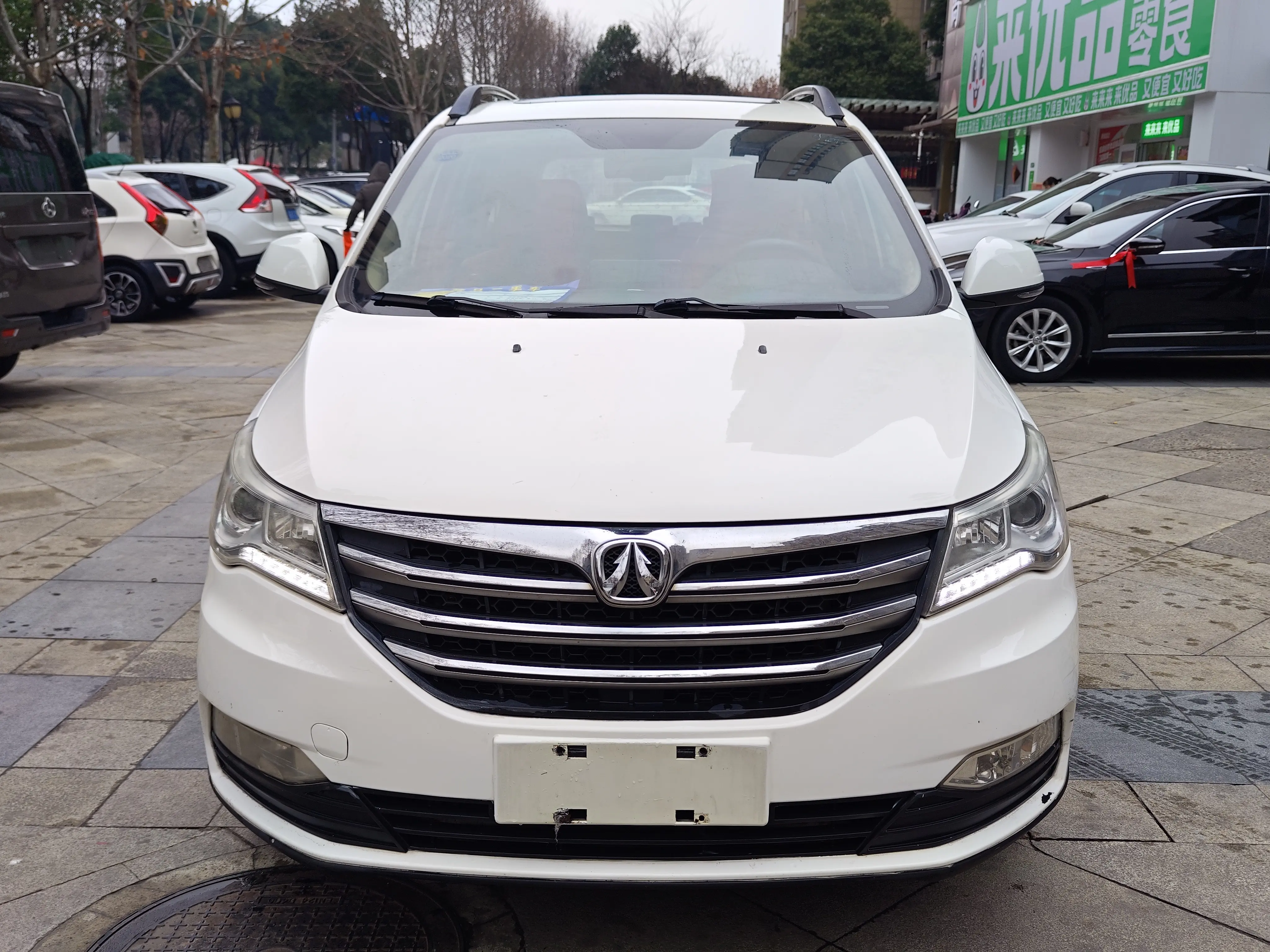 BAIC Weiwang M50F  из Китая