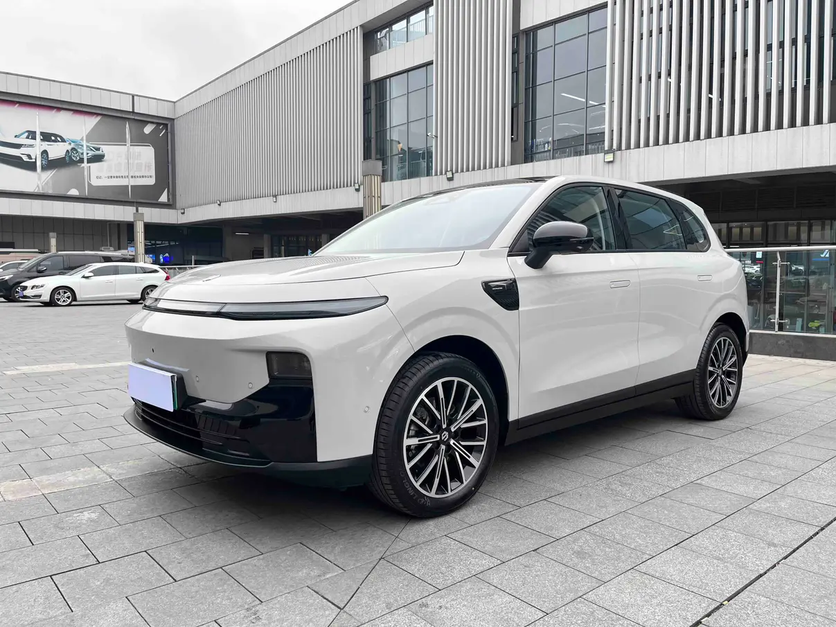 Leapmotor B10  из Китая