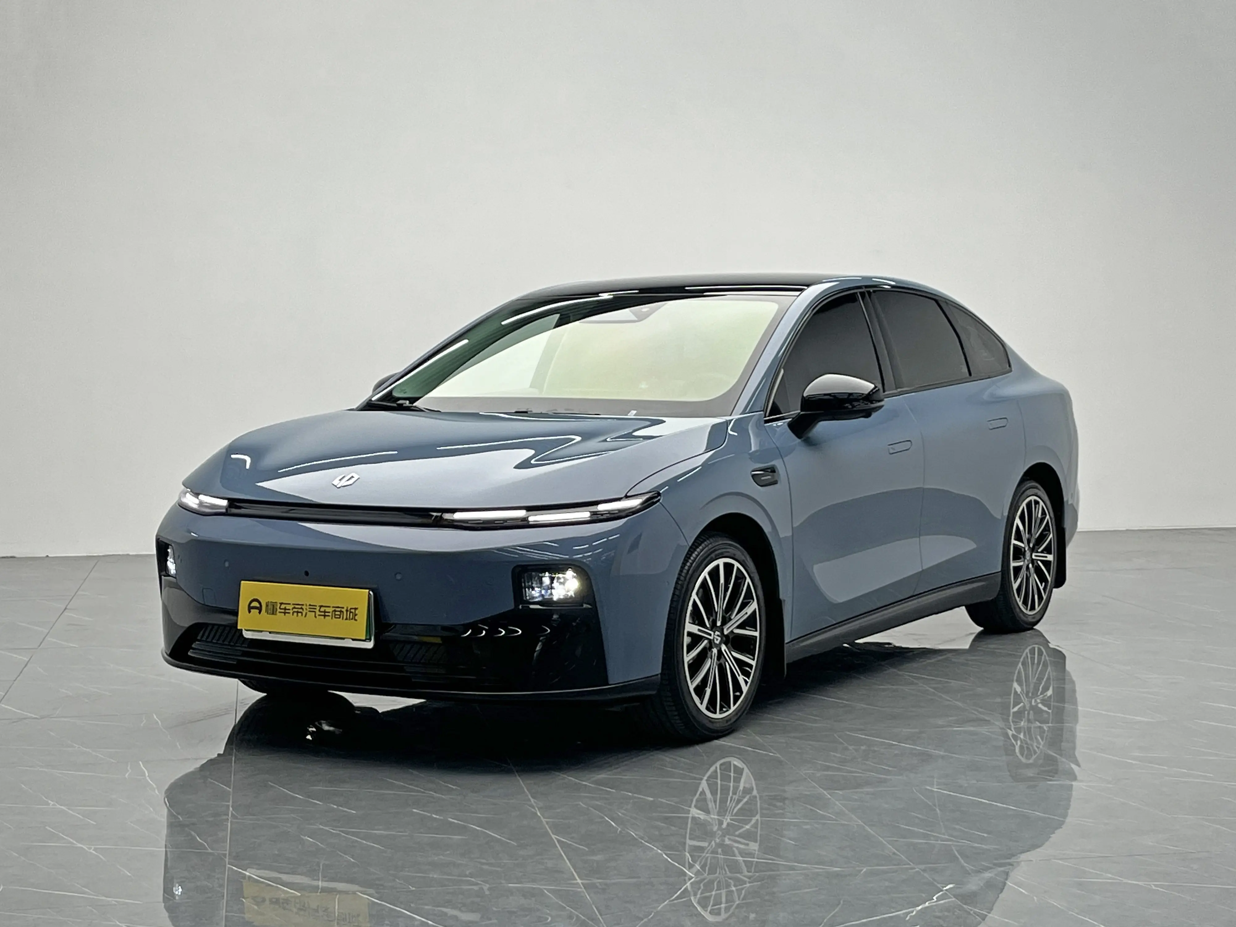 Leapmotor Leap running B01  из Китая