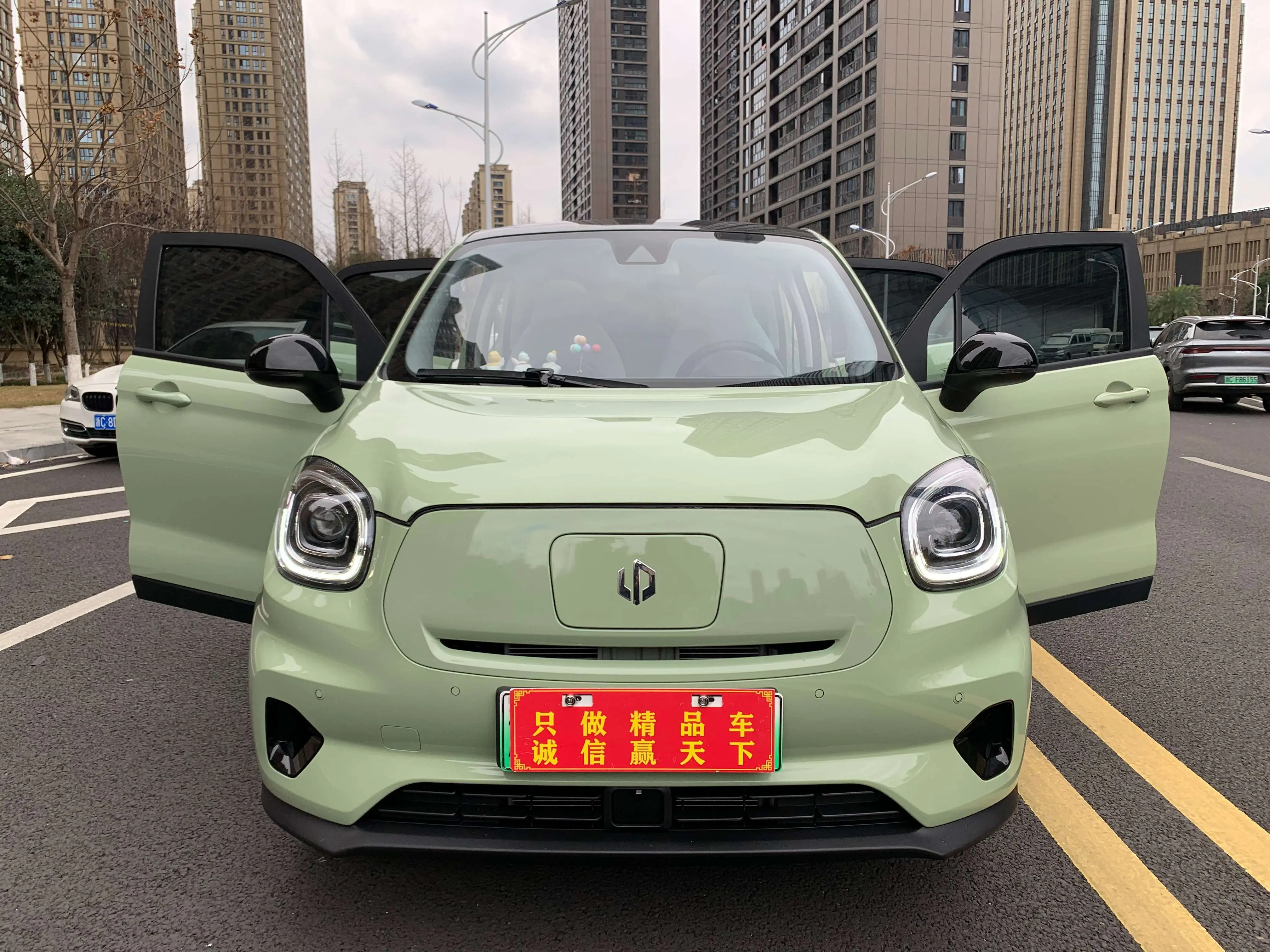 Leapmotor Zero running T03  из Китая