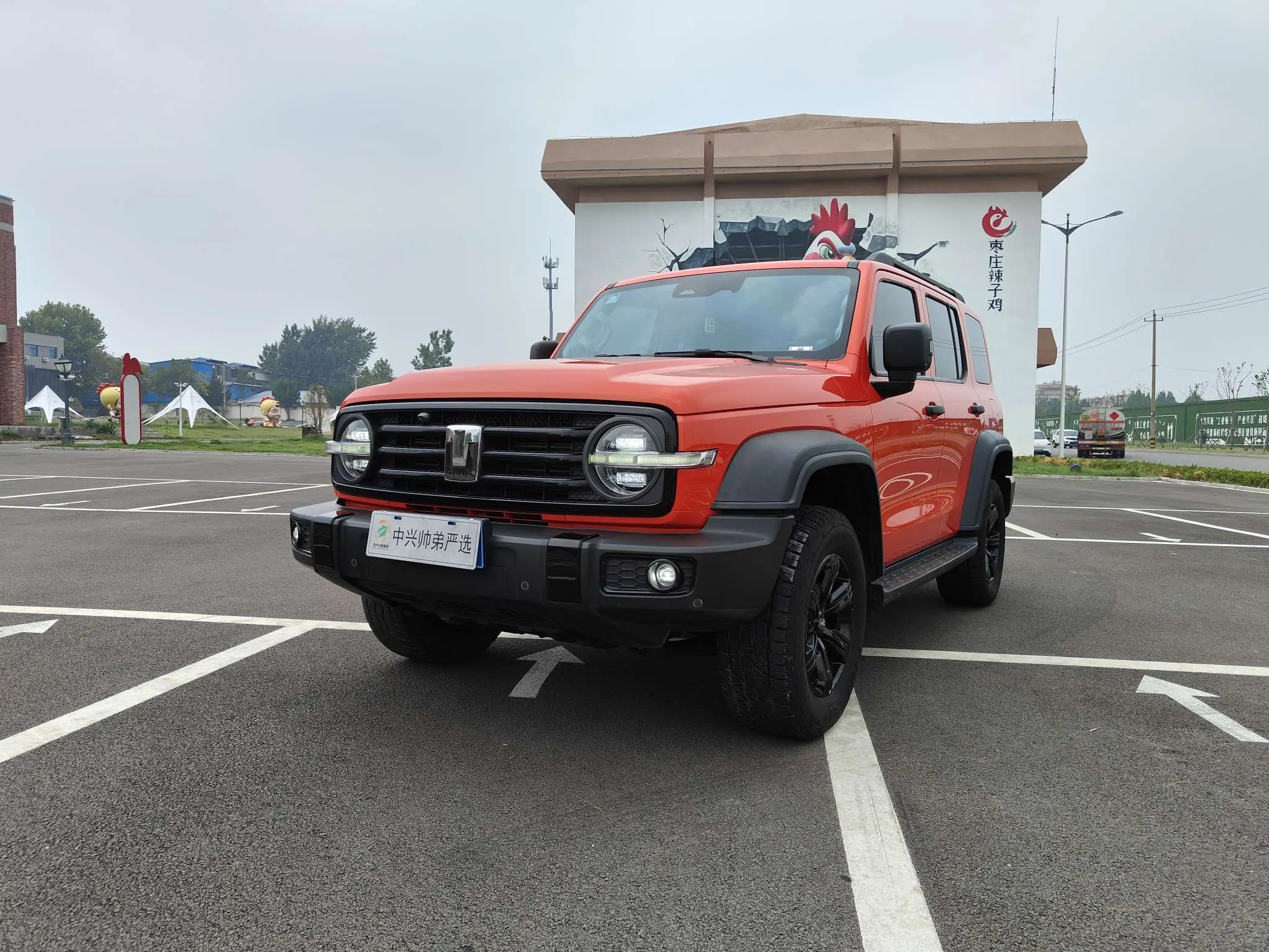 Tank 300  из Китая