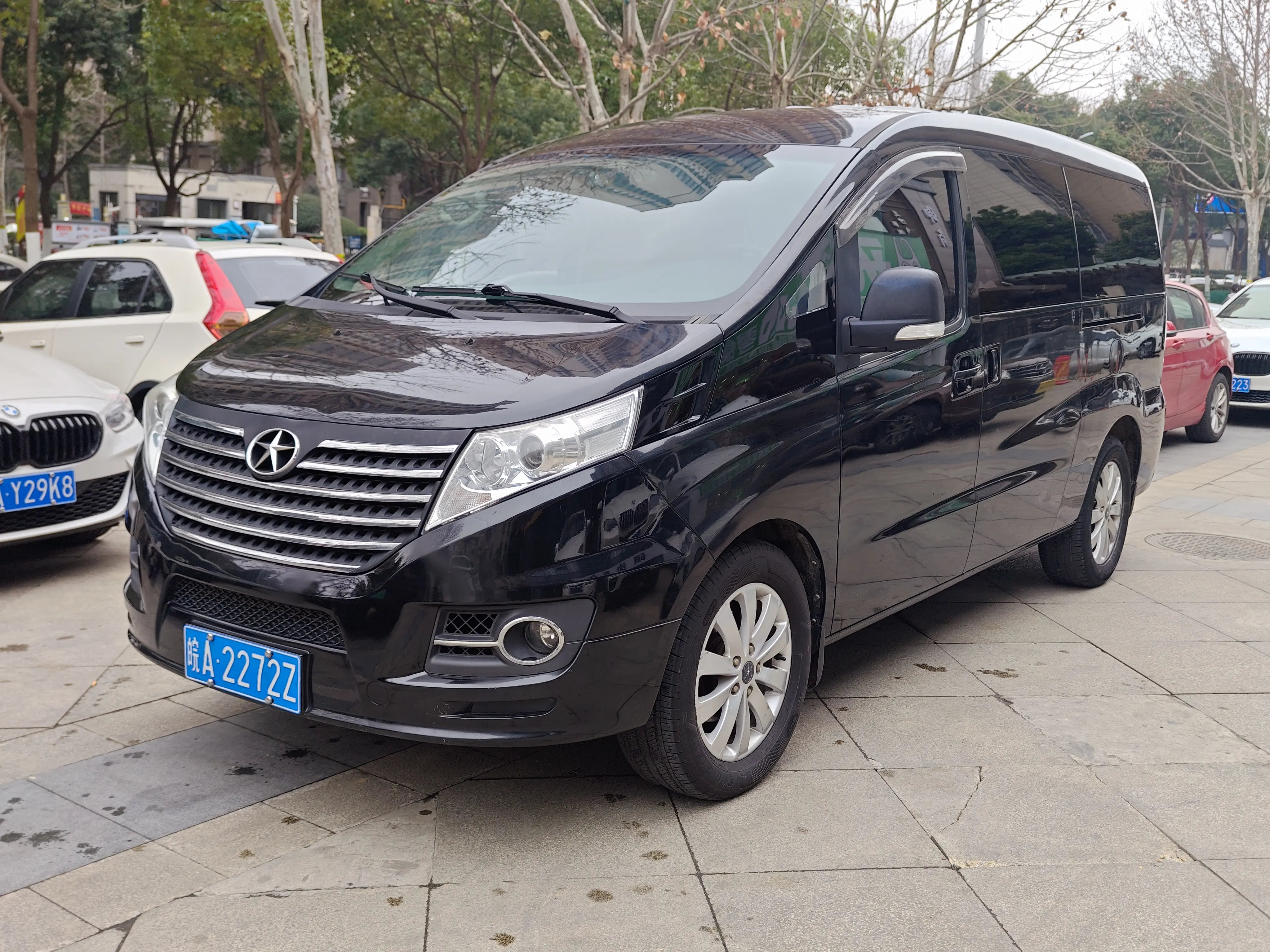 Jiangxi Ruifeng M5  из Китая