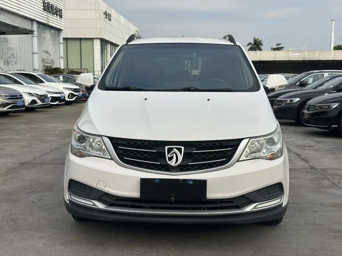 Baojun 730  из Китая