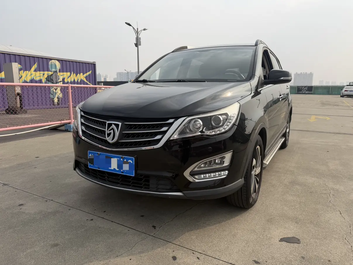 Baojun 560  из Китая