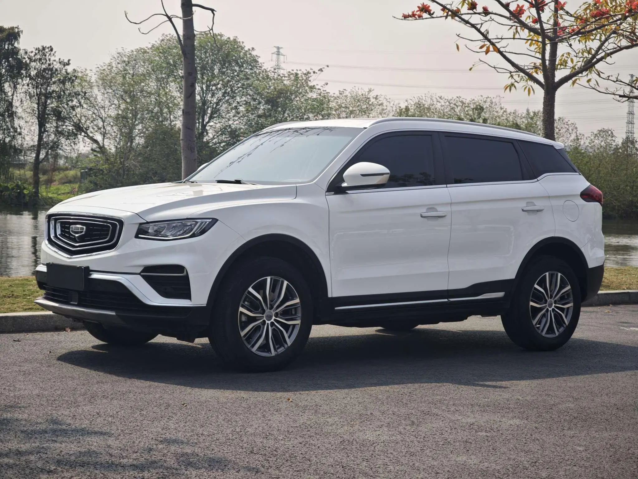 Geely Atlas (Boyue)  из Китая