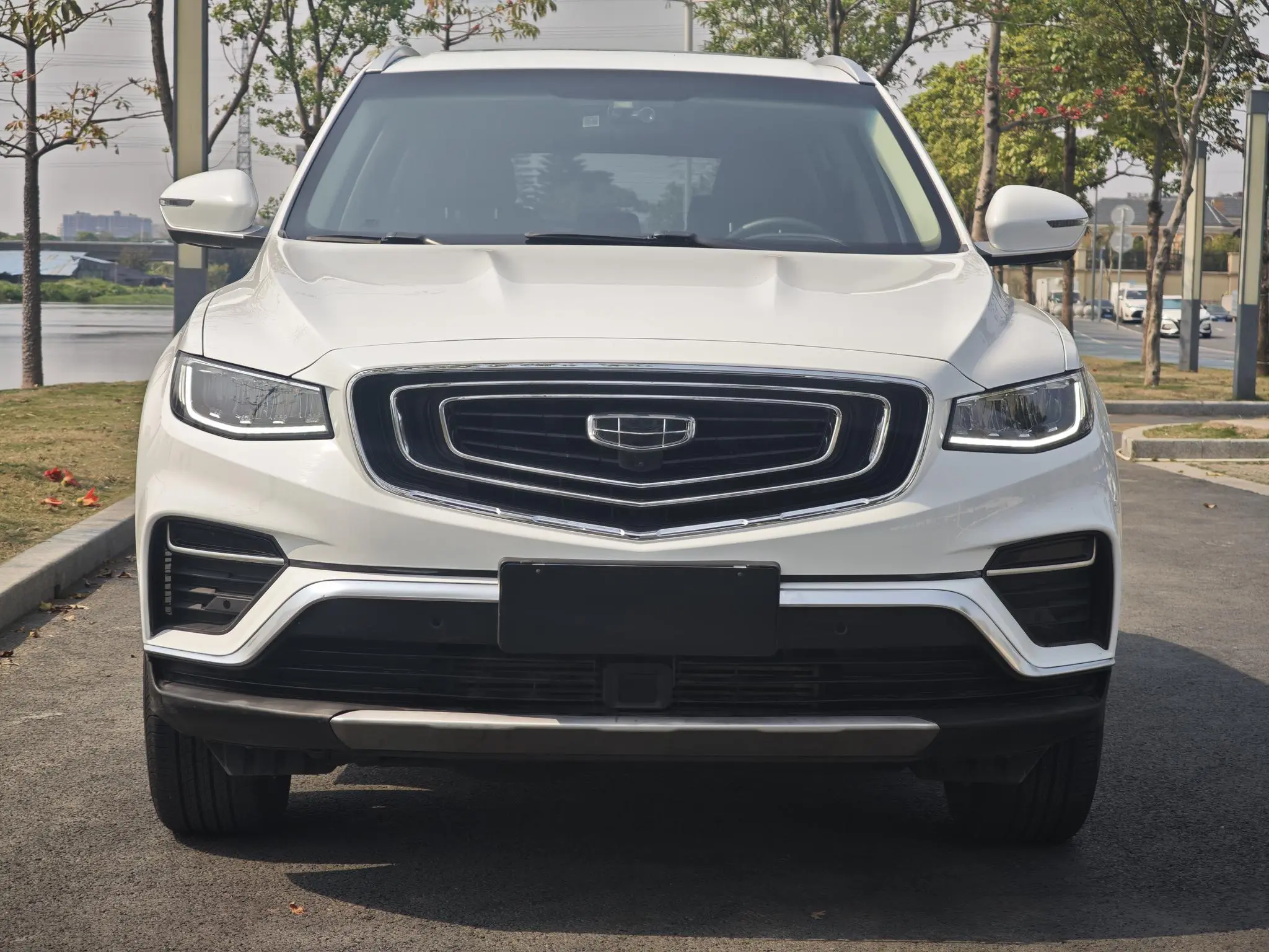 Geely Atlas (Boyue)  из Китая