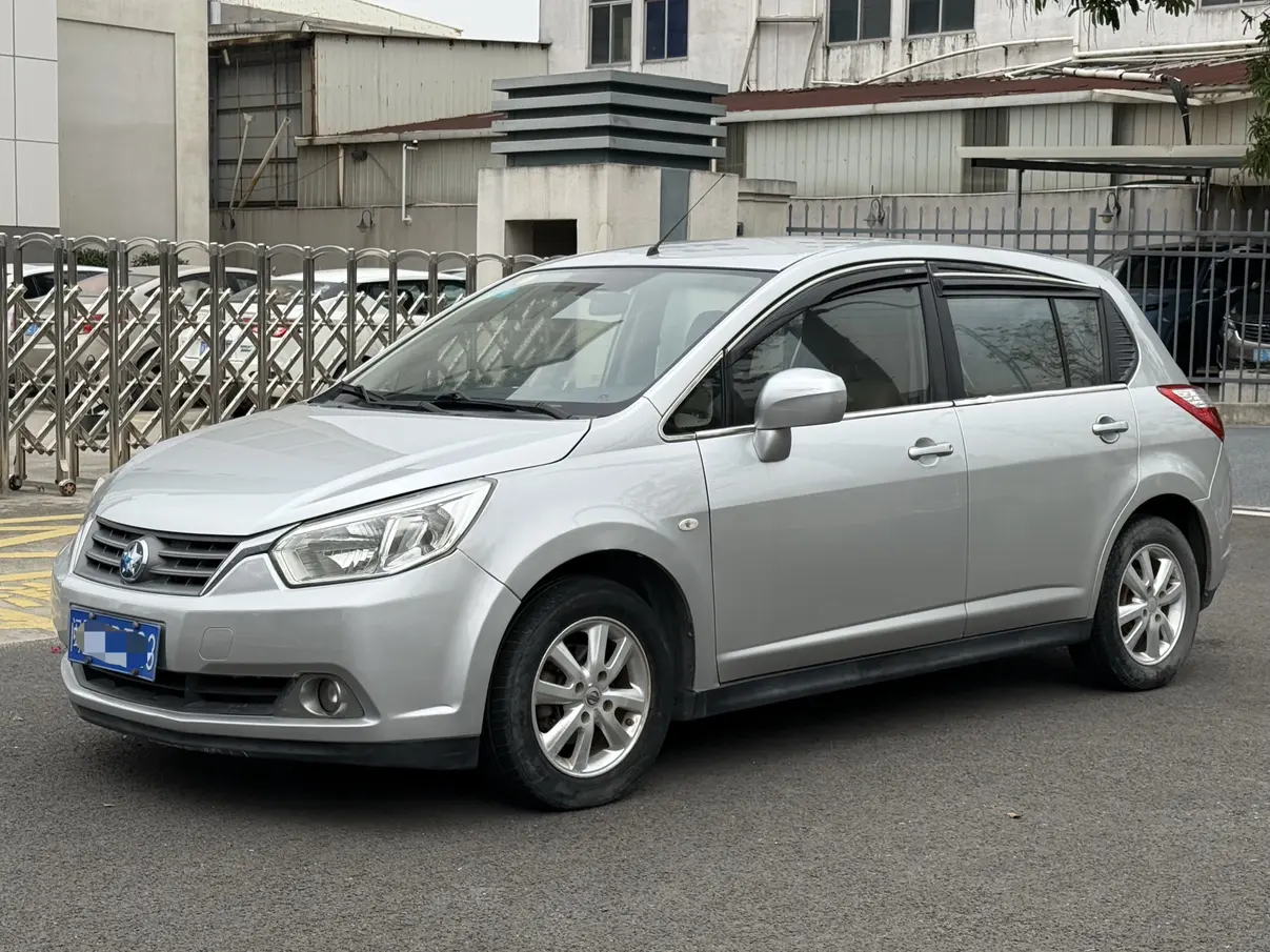 Kai Chen Venucia R50  из Китая