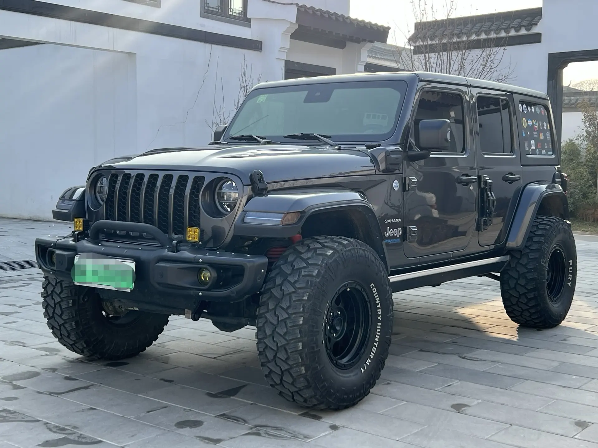 Jeep Wrangler 4xe PHEV  из Китая