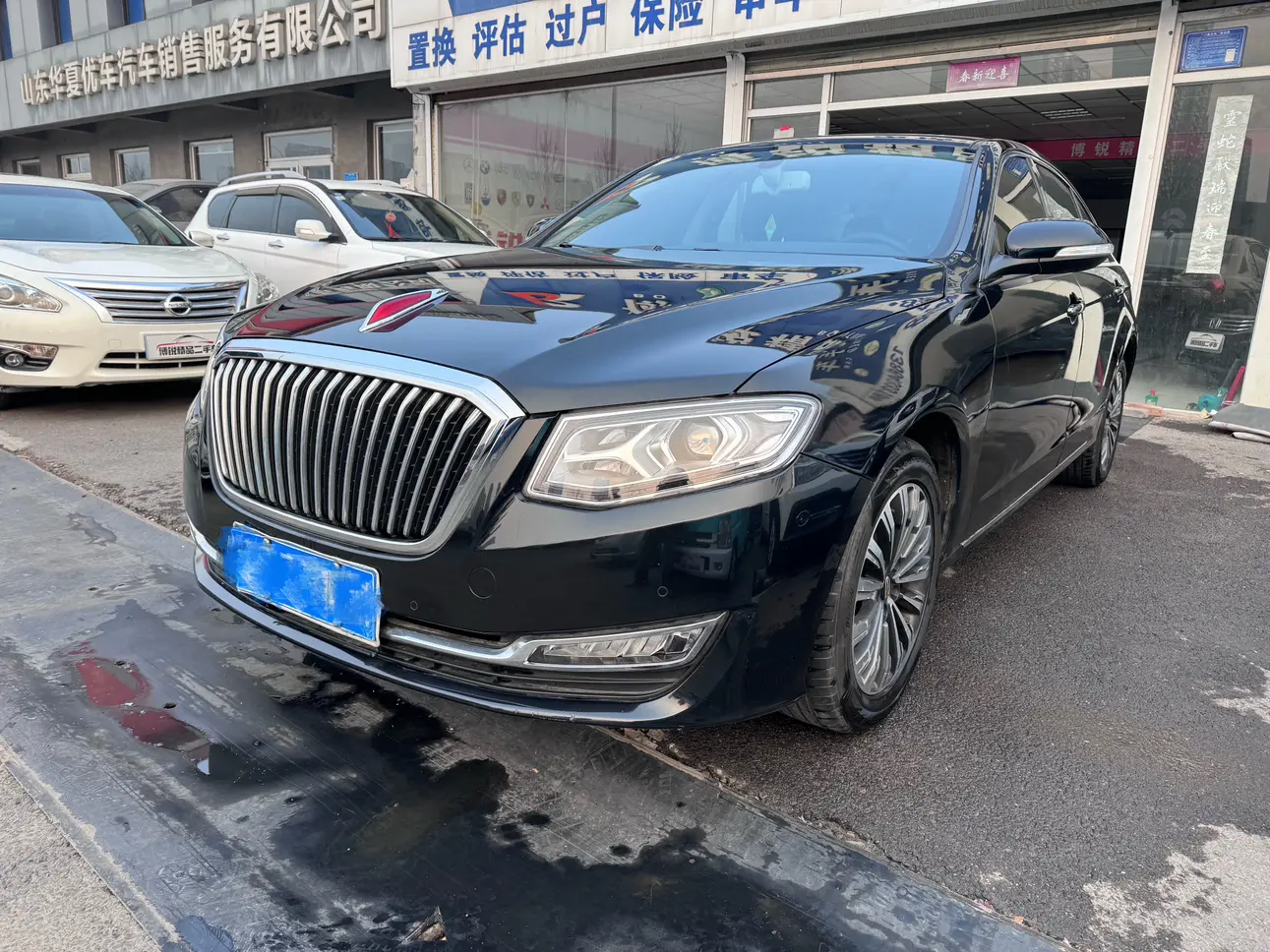Hongqi H7  из Китая