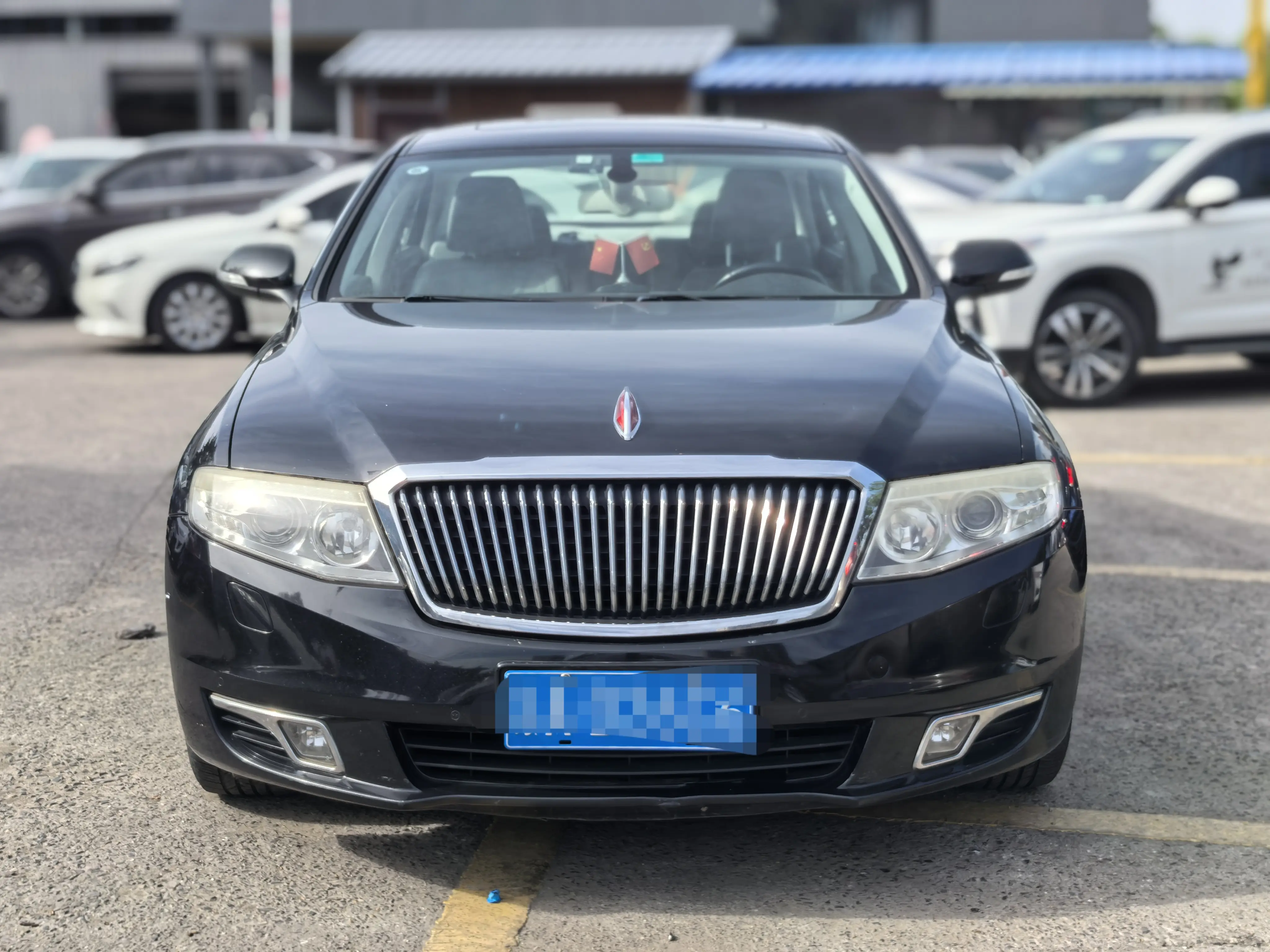 Hongqi H7  из Китая