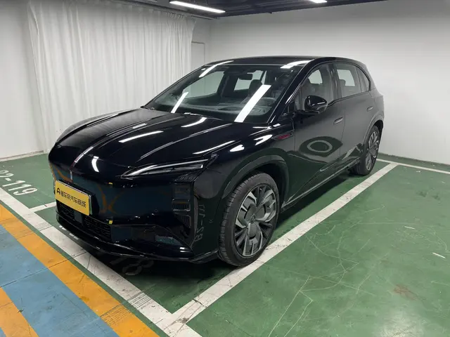 Hongqi Red Flag Tiangong 08  из Китая