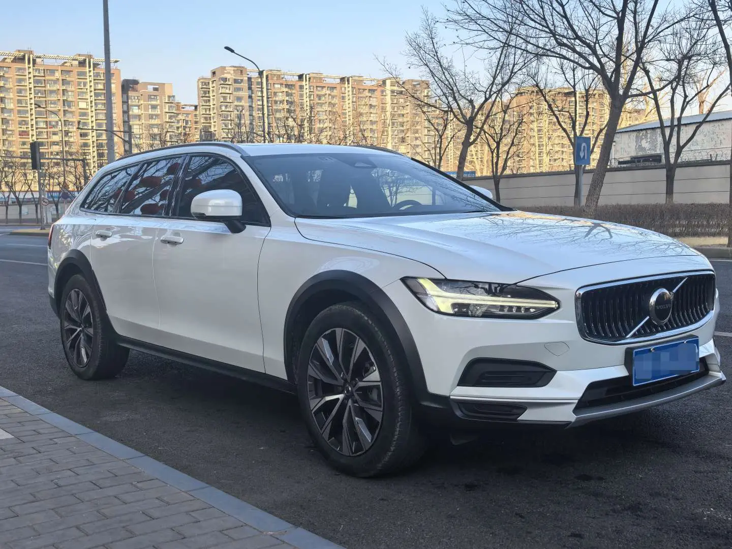 Volvo V90  из Китая