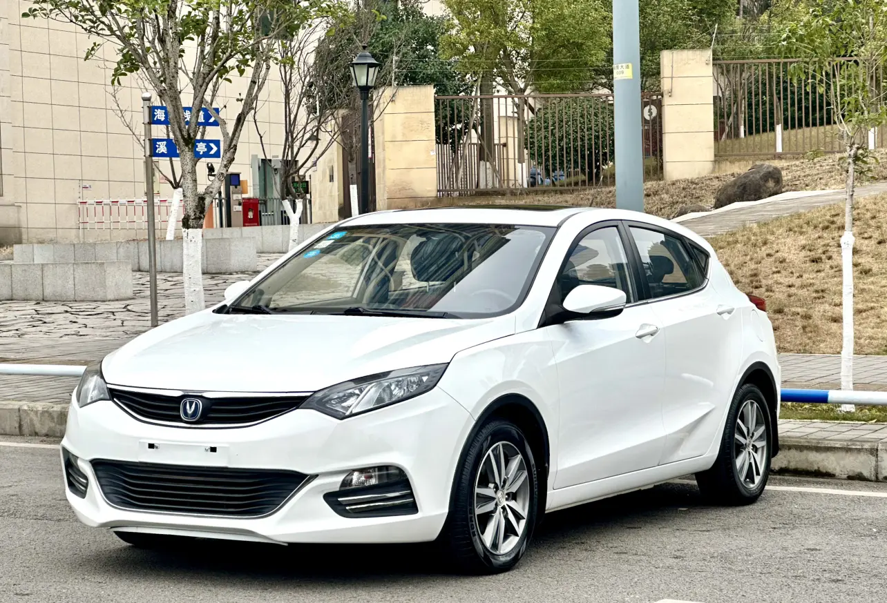 Changan Eado XT  из Китая