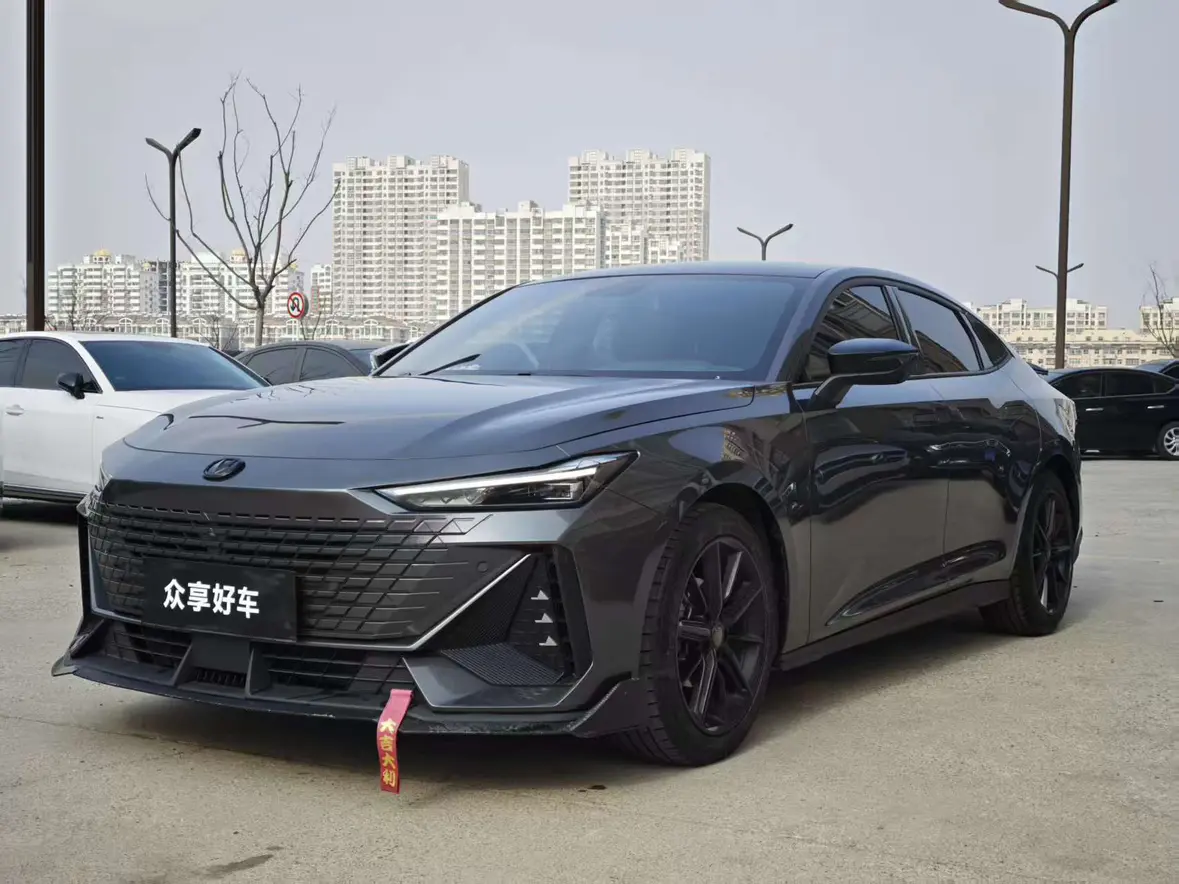 Changan UNI-V  из Китая