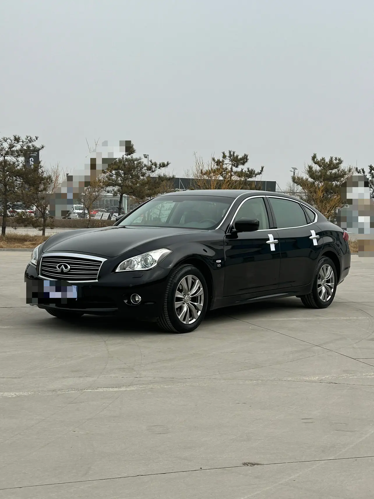 Infiniti Q70  из Китая
