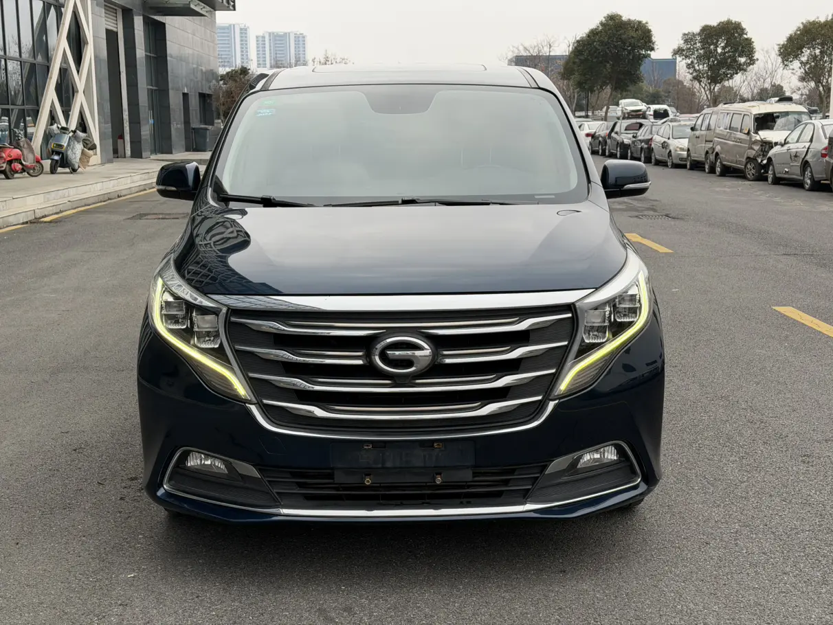 GAC Trumpchi M8  из Китая