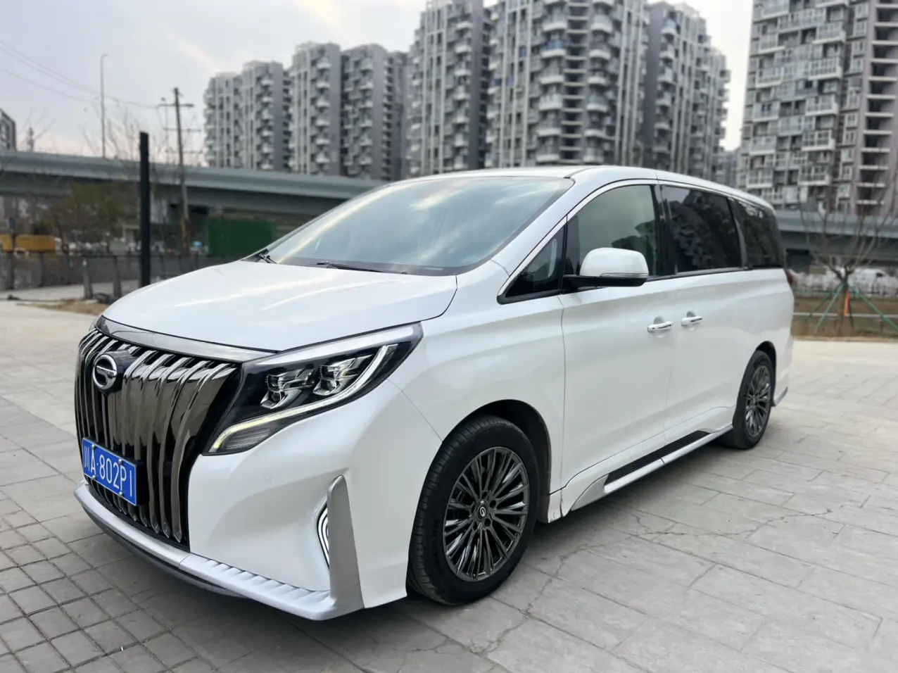 GAC Trumpchi M8  из Китая