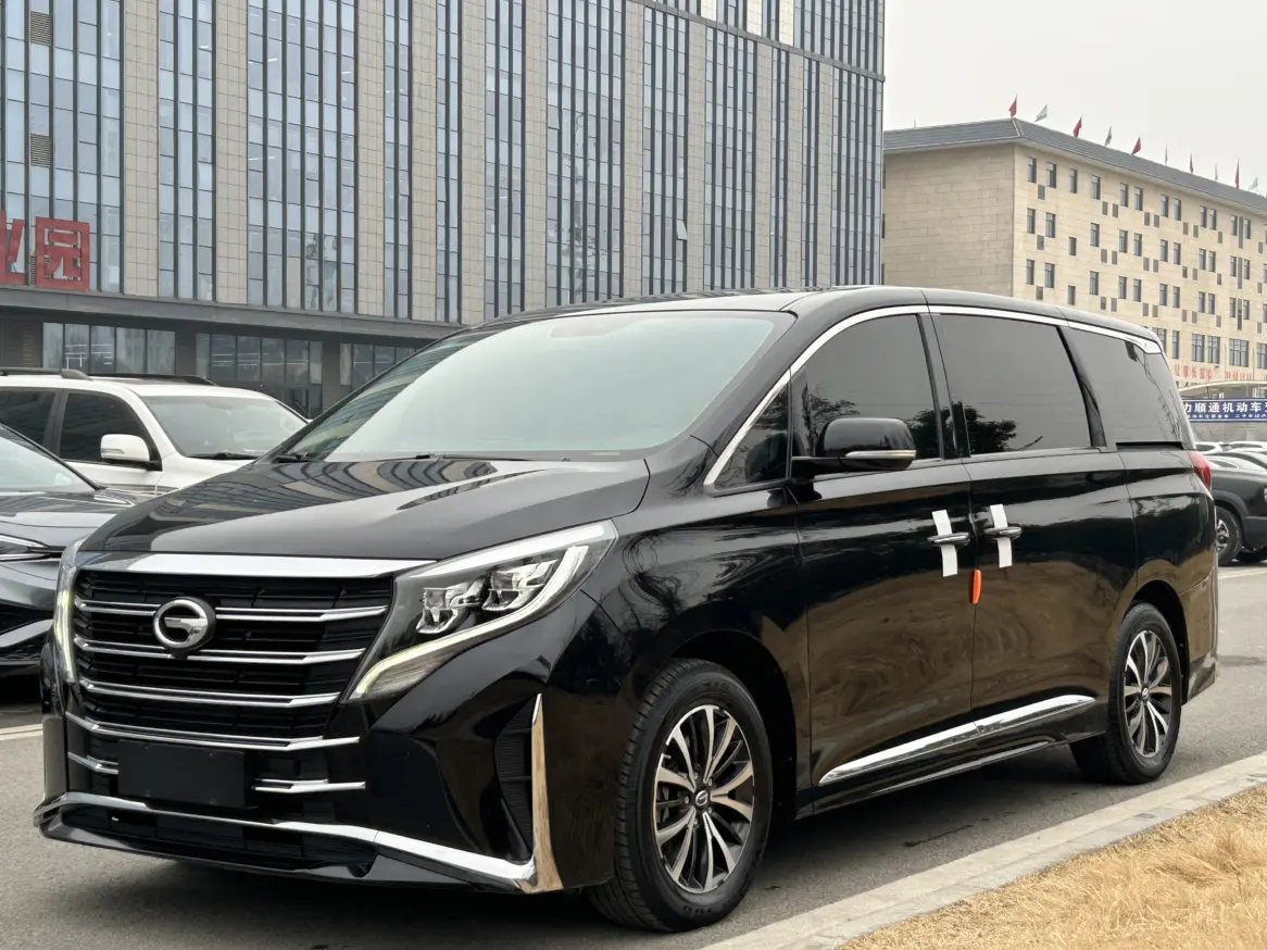 GAC Trumpchi M8  из Китая