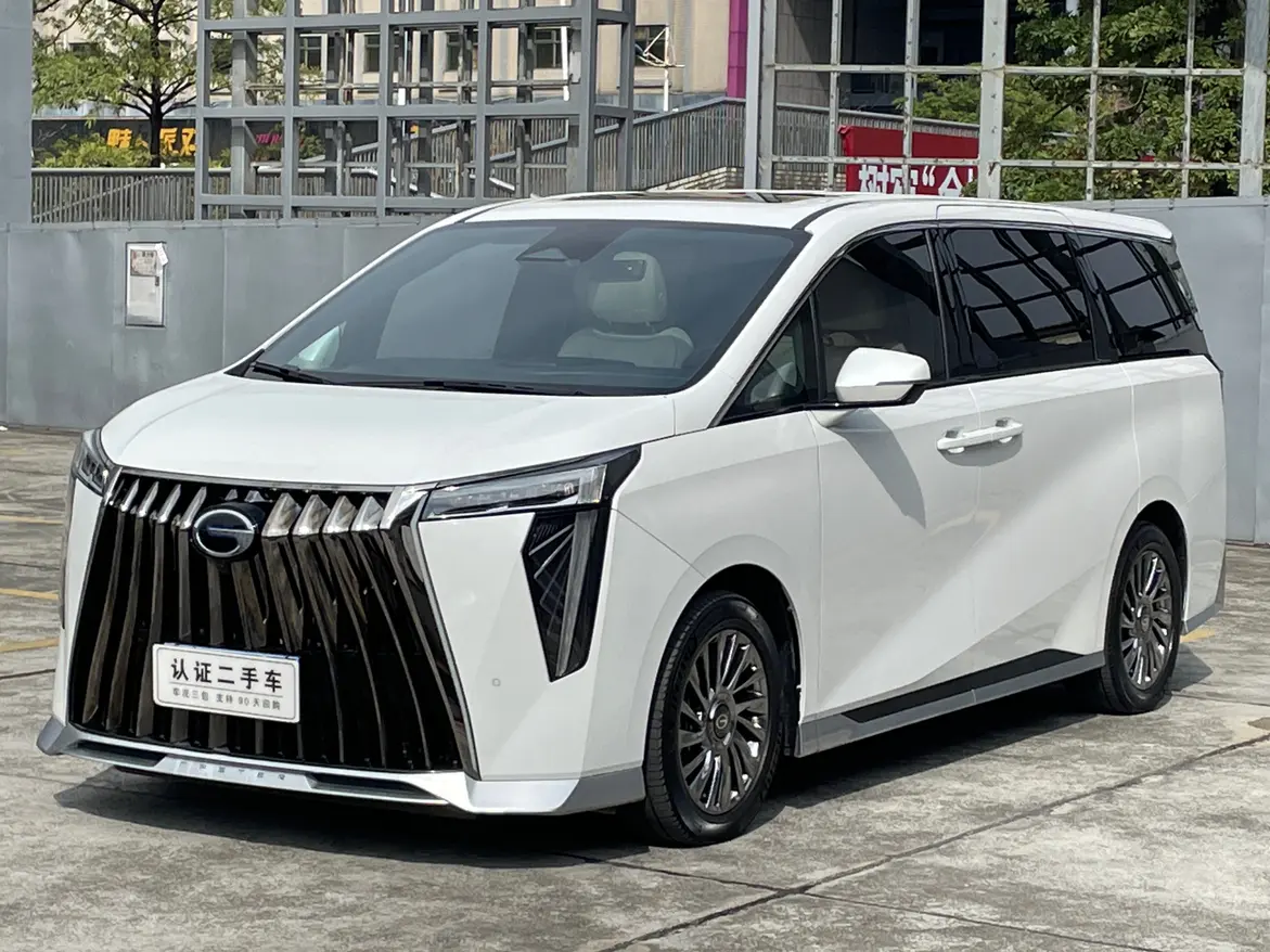 GAC Trumpchi M8  из Китая