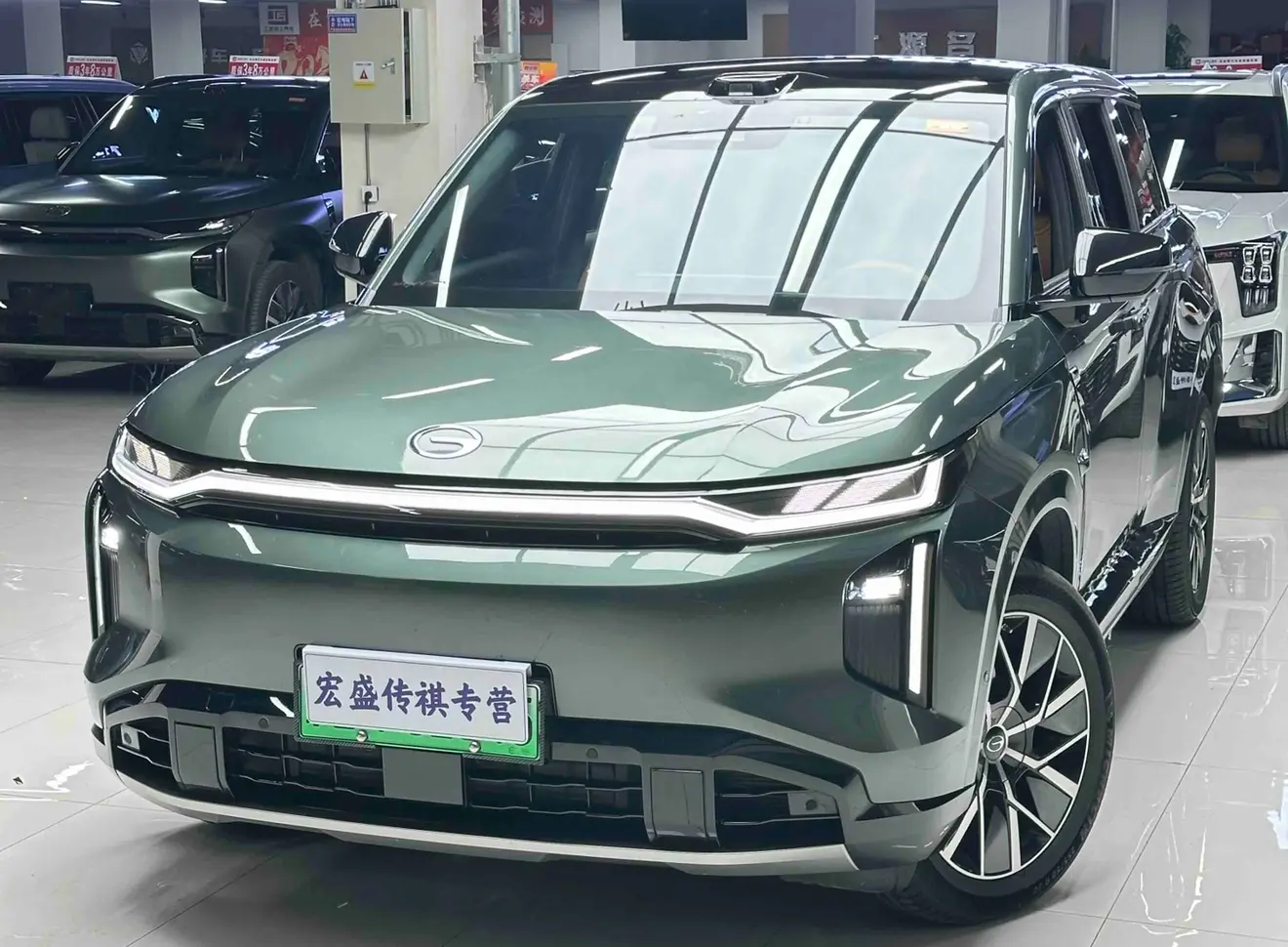 GAC Trumpchi Yearning S7  из Китая