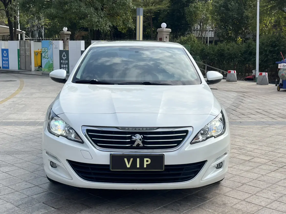 Peugeot 408  из Китая