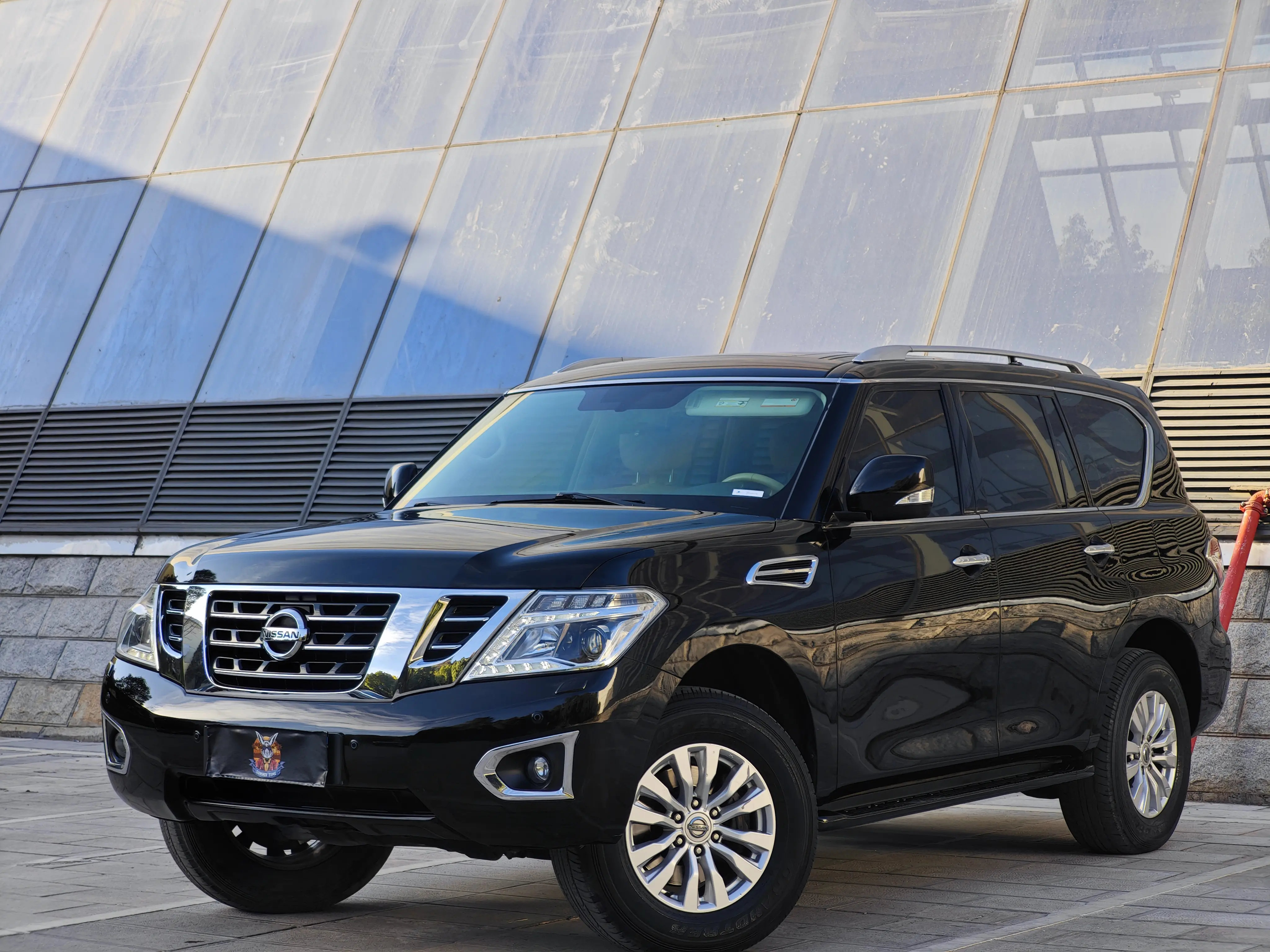 Nissan Patrol  из Китая