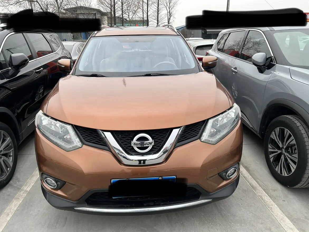Nissan X-Trail (Qijun)  из Китая