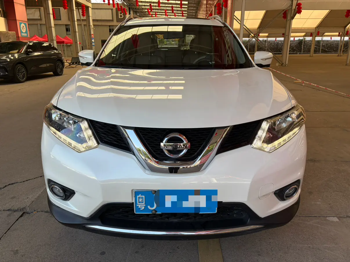 Nissan X-Trail (Qijun)  из Китая