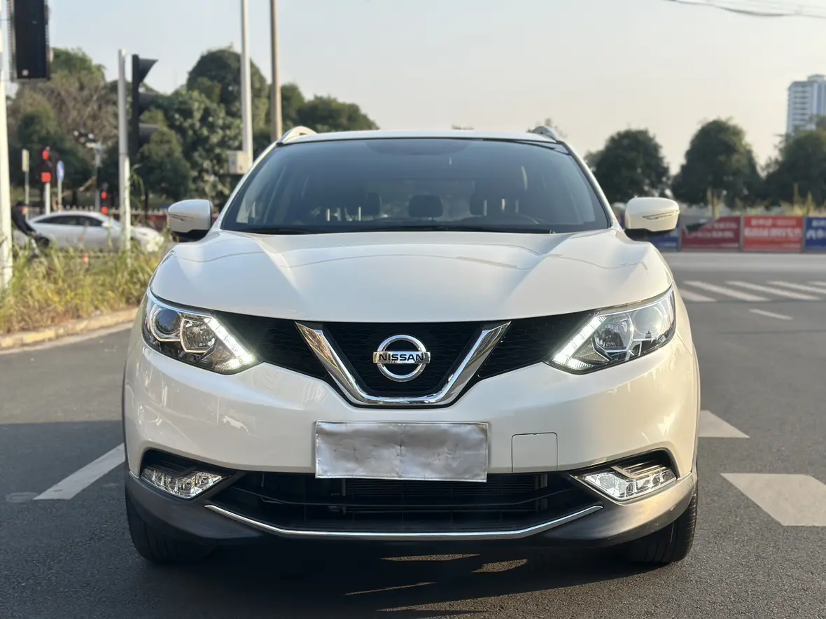 Nissan Qashqai  из Китая
