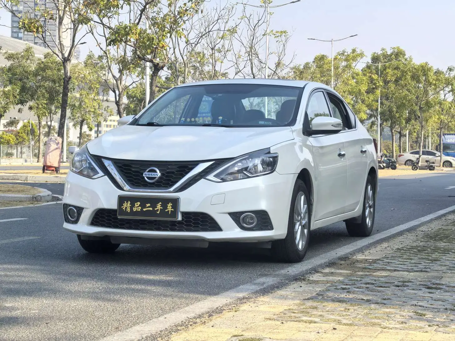 Nissan Sylphy  из Китая