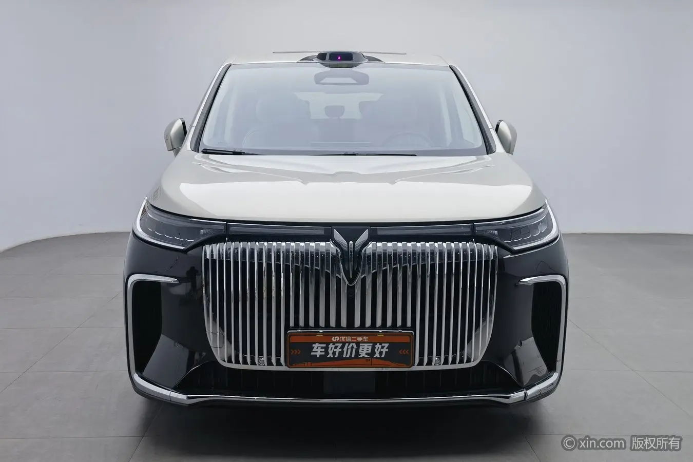 Voyah Lantu Dreamer PHEV  из Китая