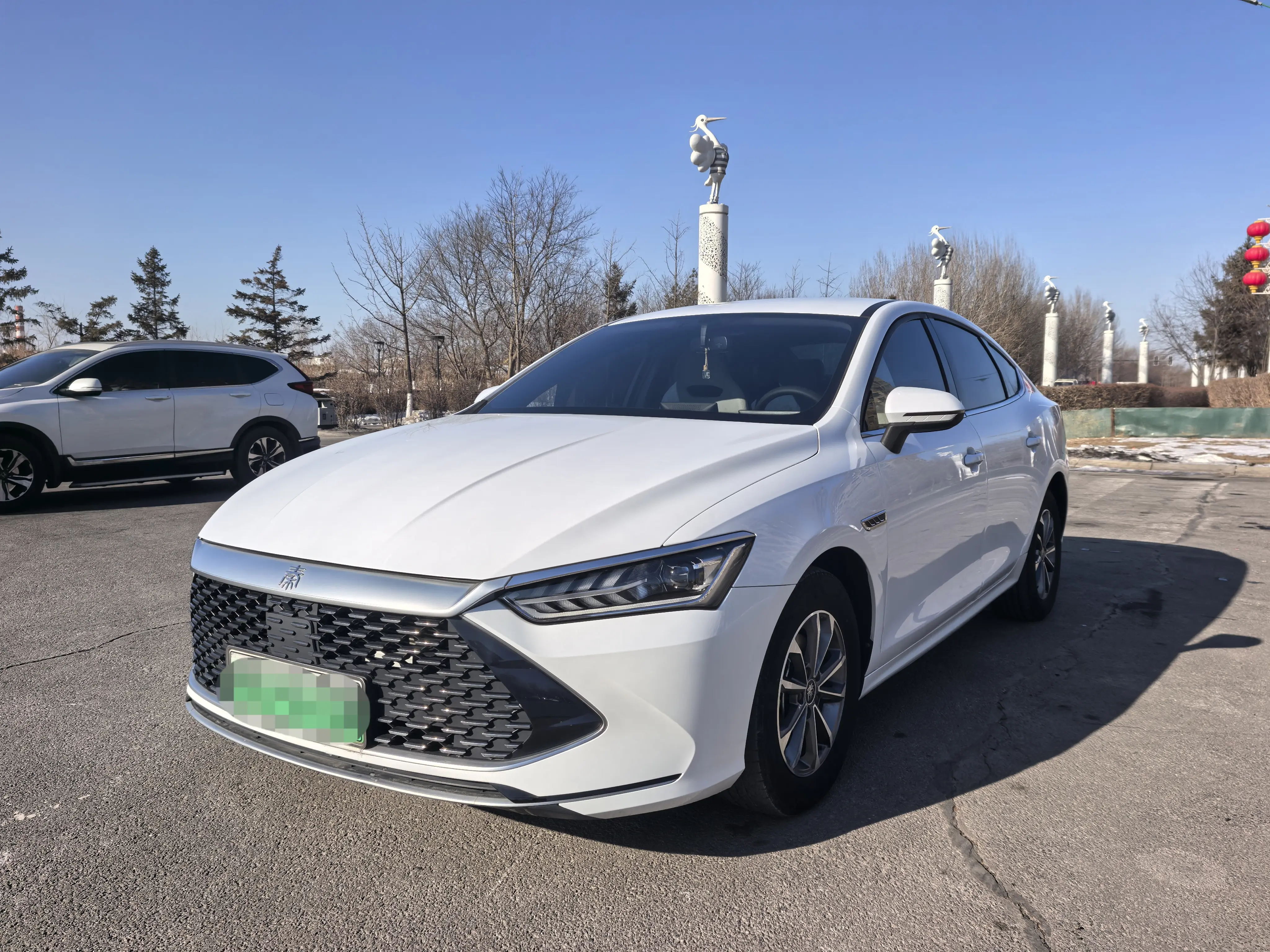 BYD Qin PLUS DM  из Китая