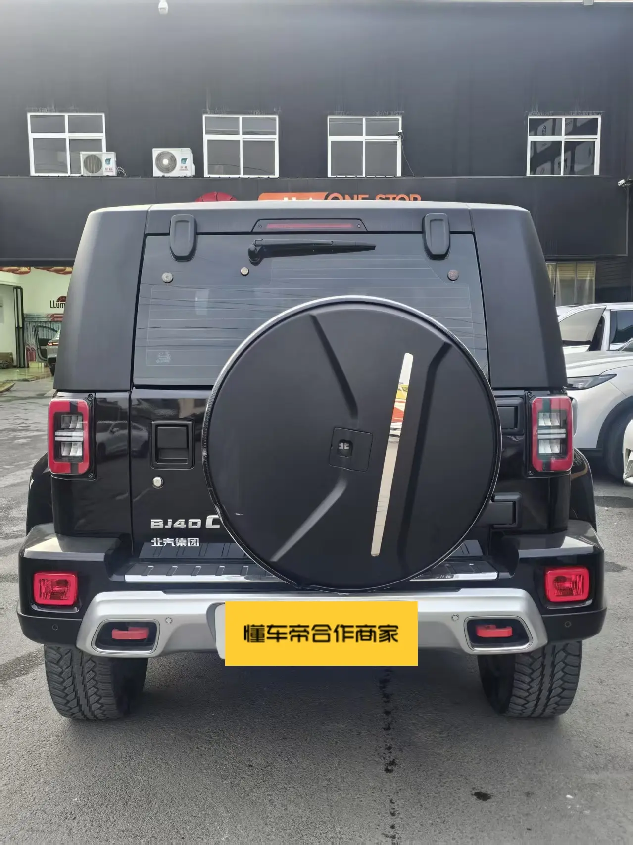 BAIC Beijing Off-road BJ40  из Китая