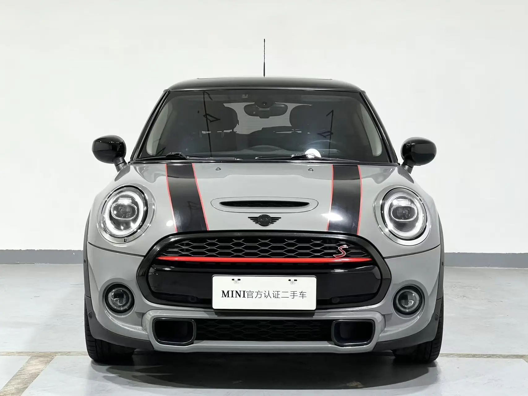 MINI 