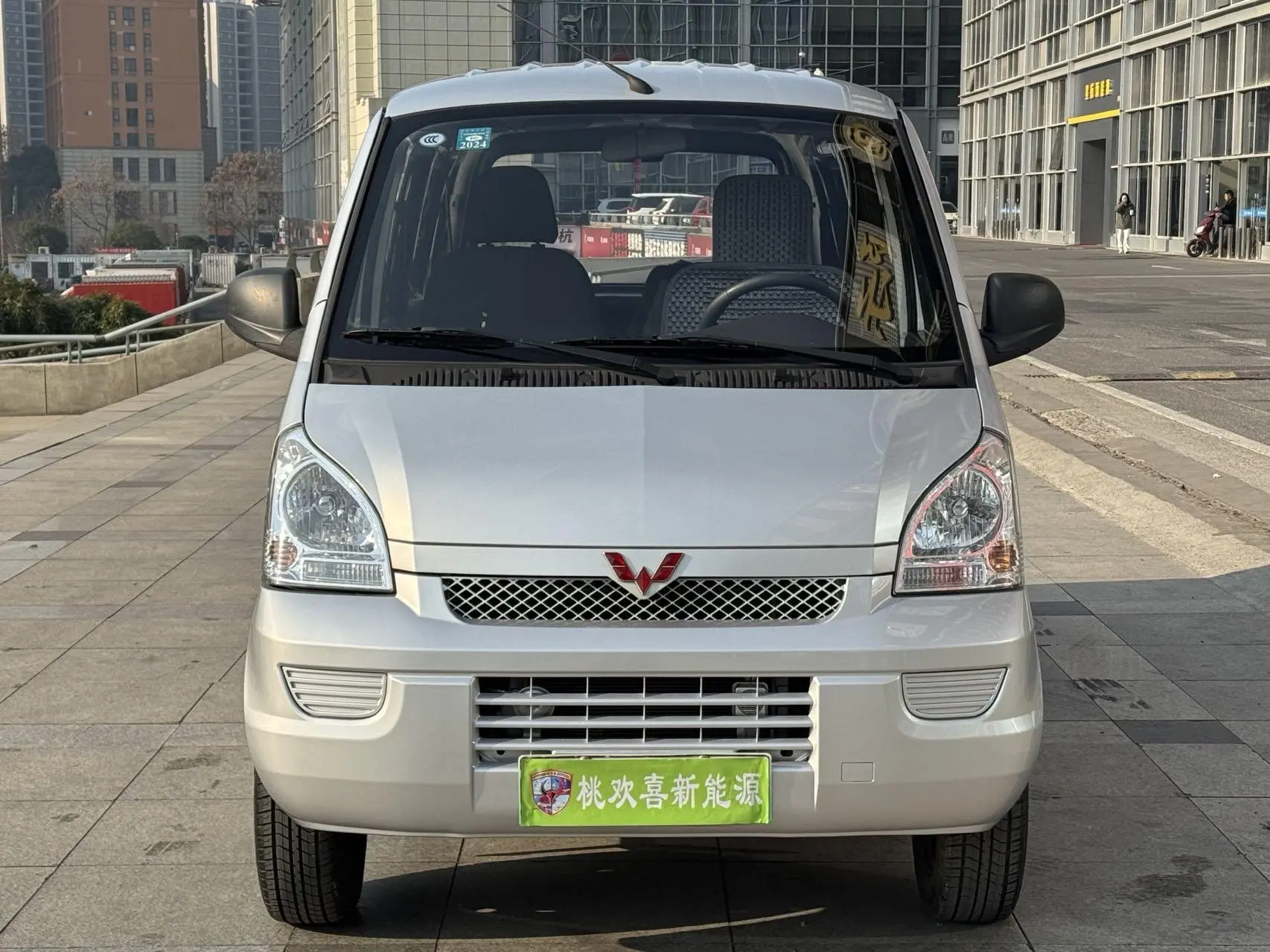 Wuling Rongguang EV  из Китая
