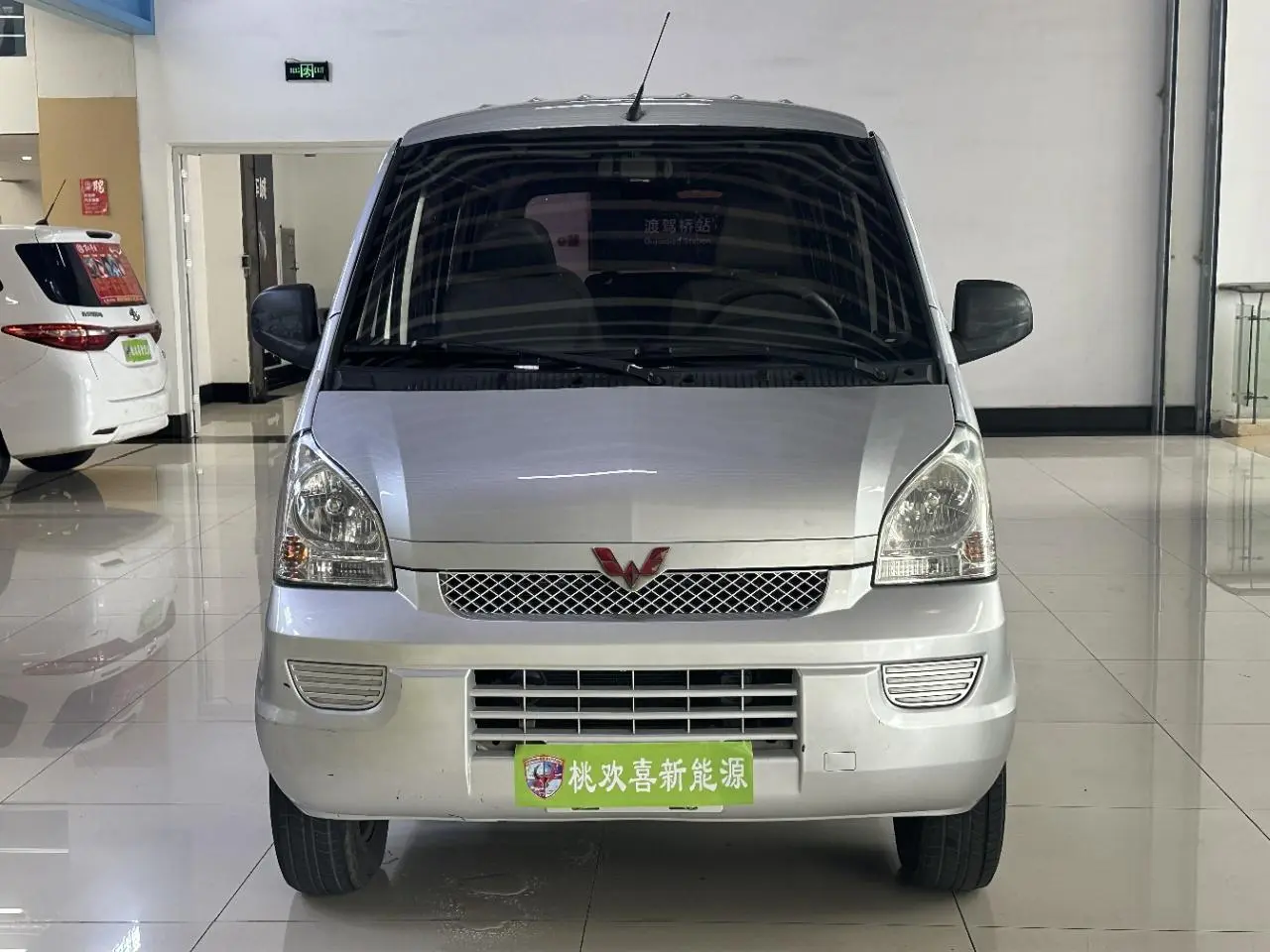 Wuling Rongguang EV  из Китая