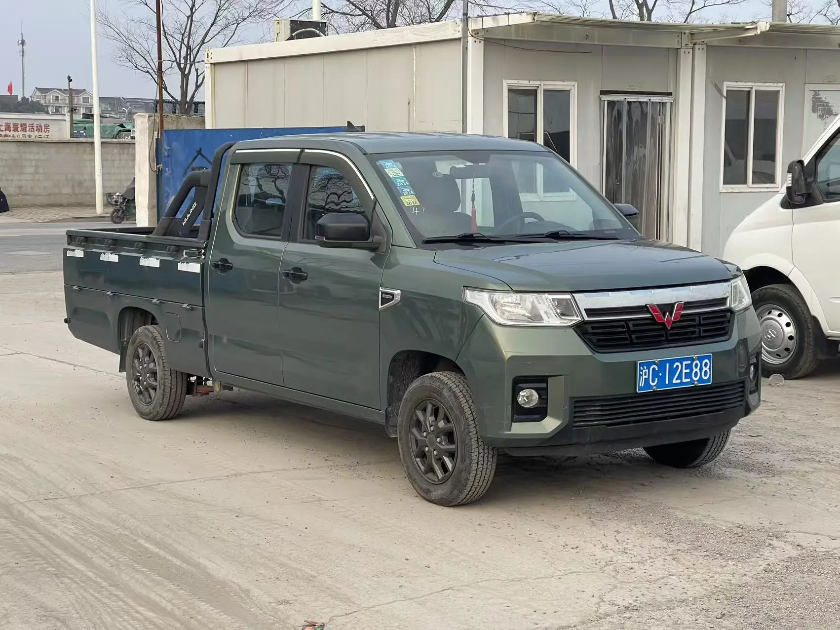 Wuling journey  из Китая