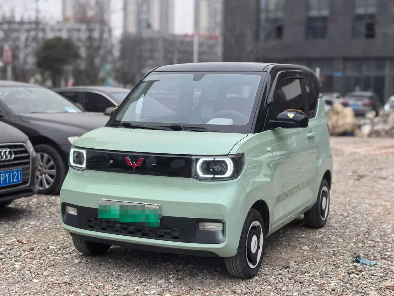 Wuling Hongguang MINIEV  из Китая