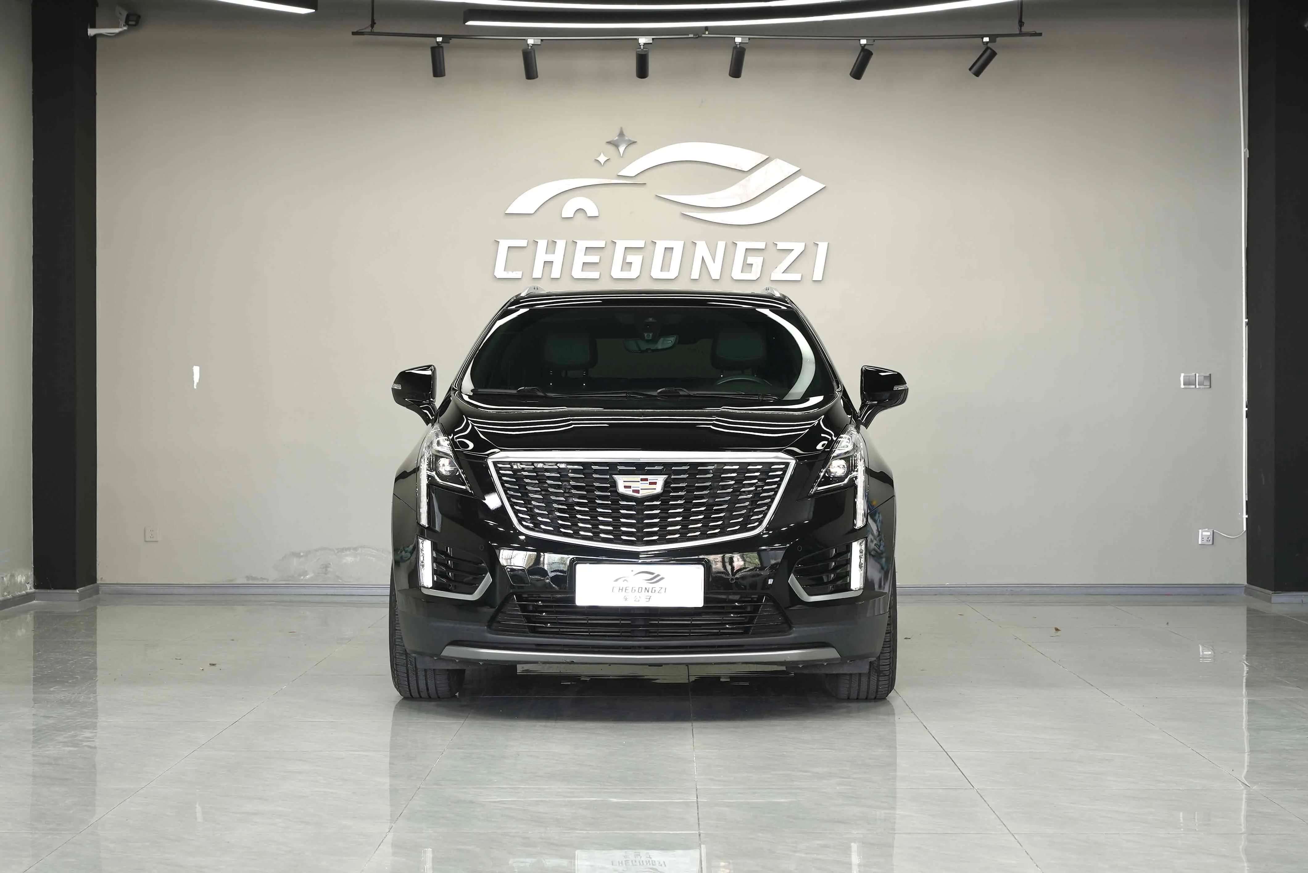 Cadillac XT5  из Китая