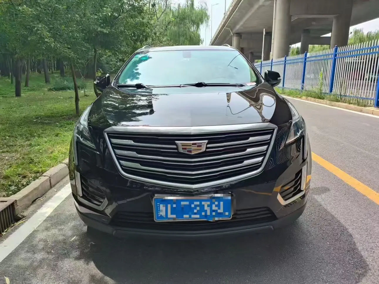 Cadillac XT5  из Китая