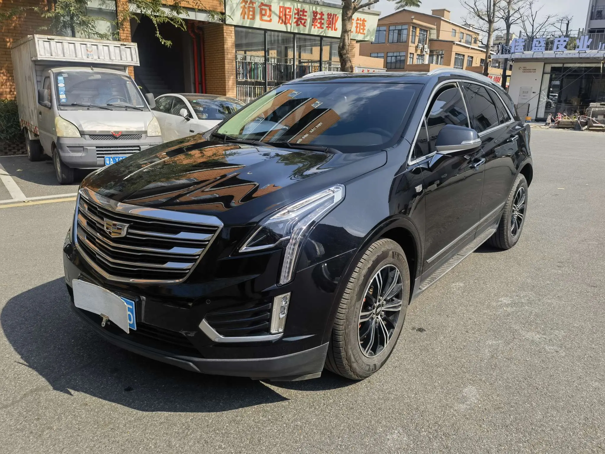Cadillac XT5  из Китая