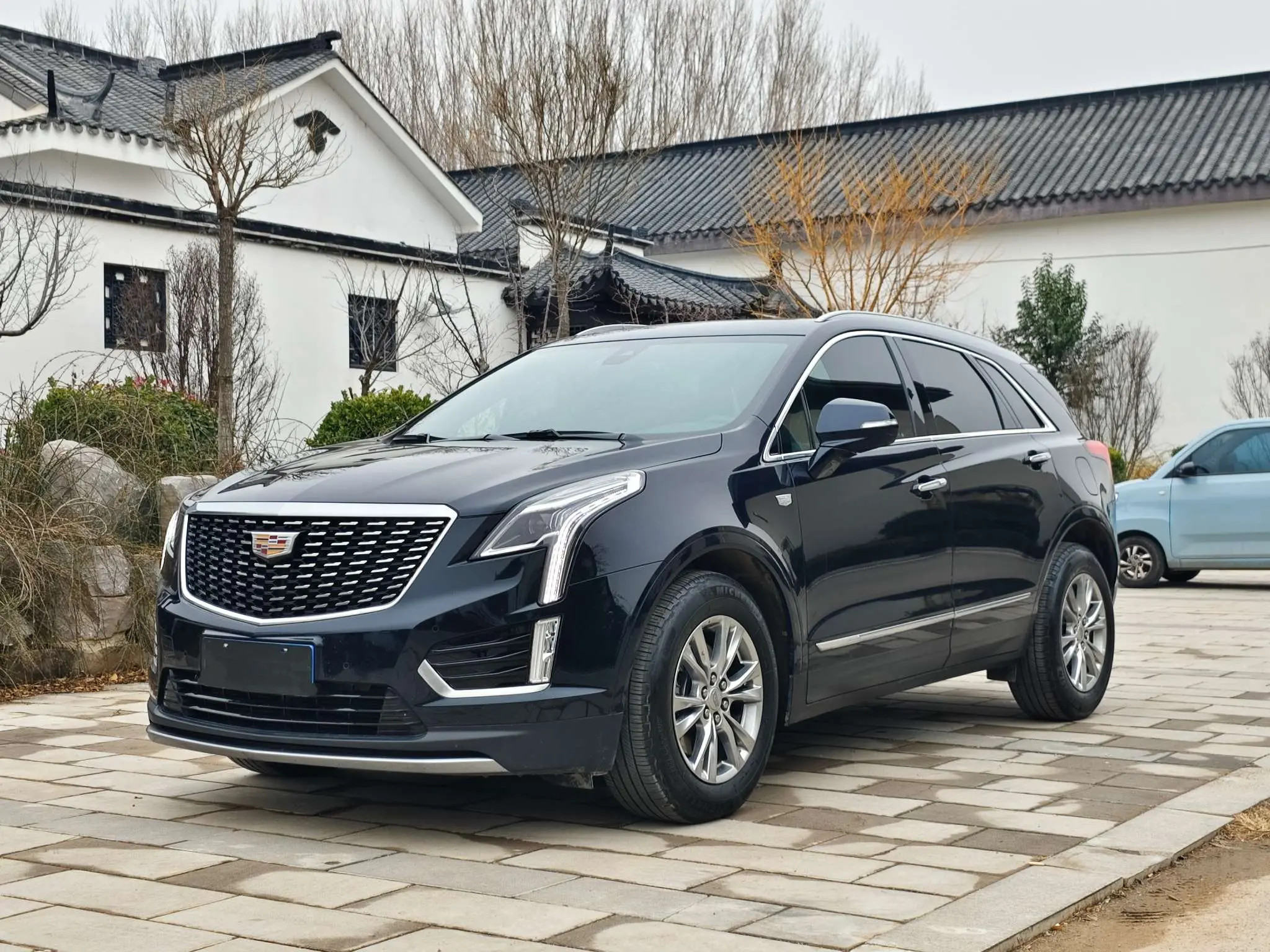 Cadillac XT5  из Китая