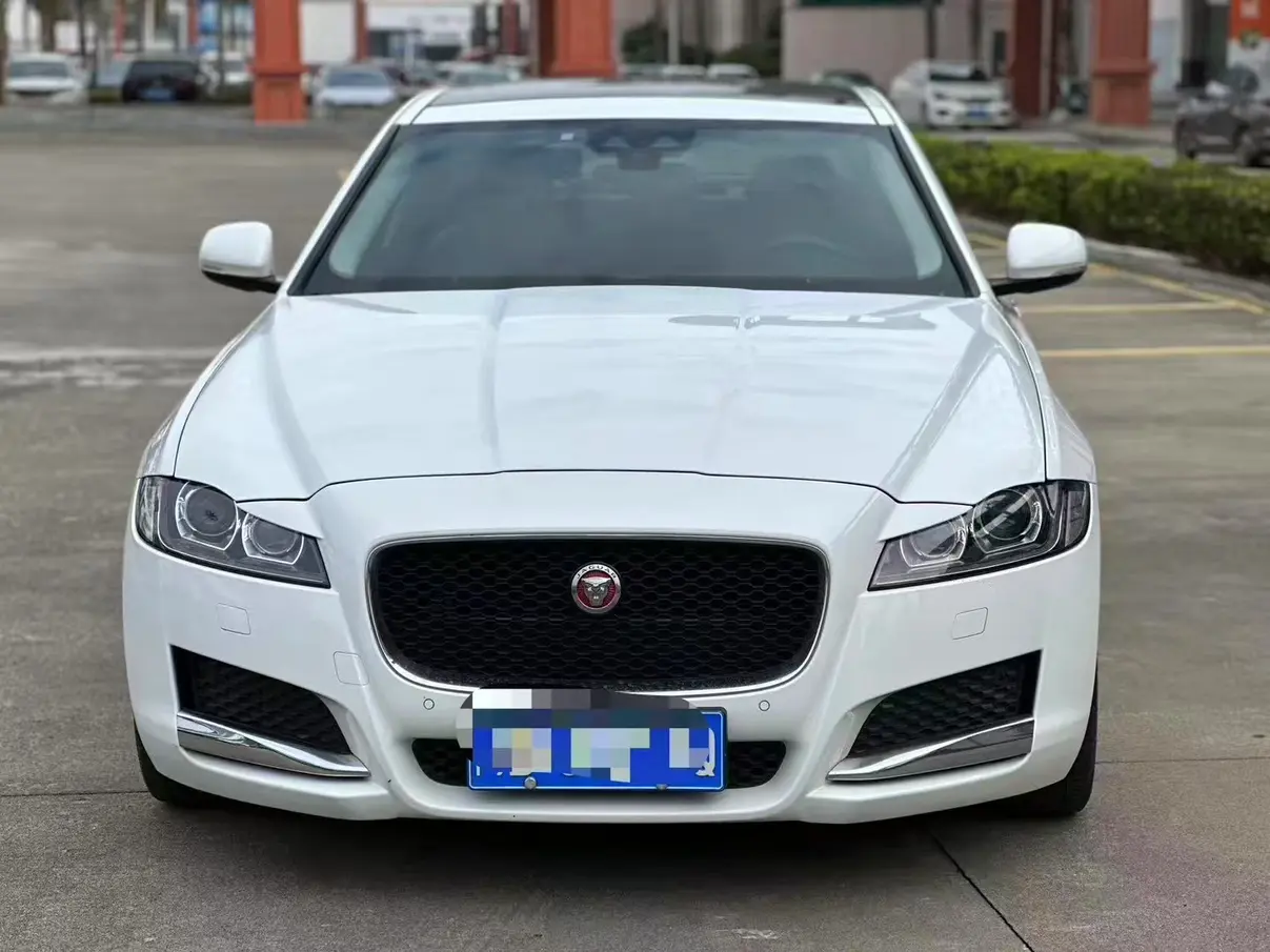 Jaguar XFL  из Китая