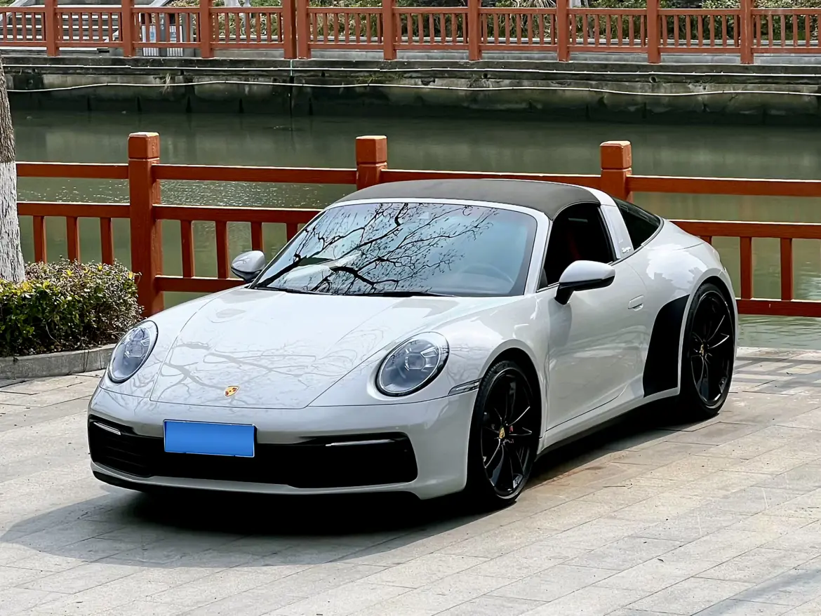 Porsche 911  из Китая