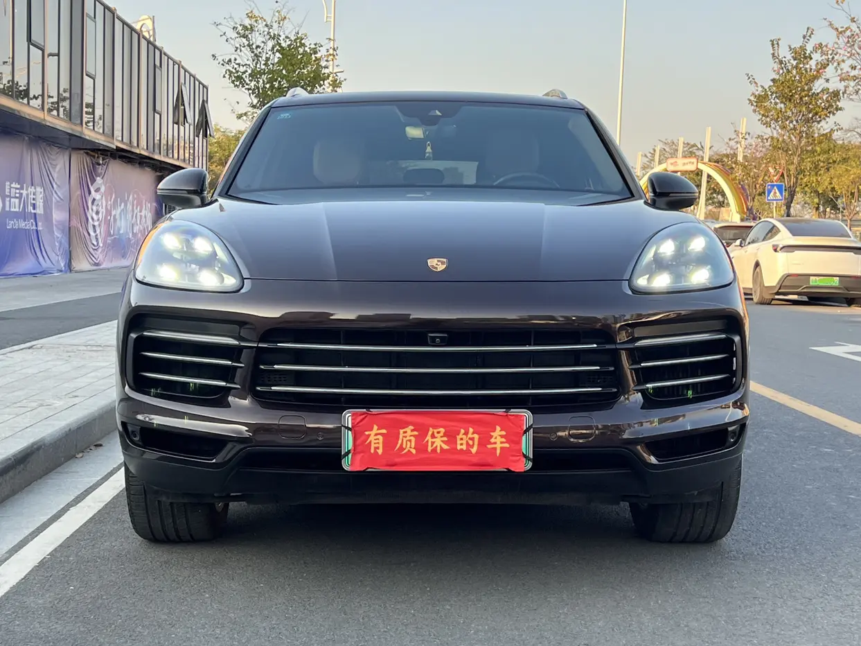 Porsche Cayenne E-Hybrid  из Китая