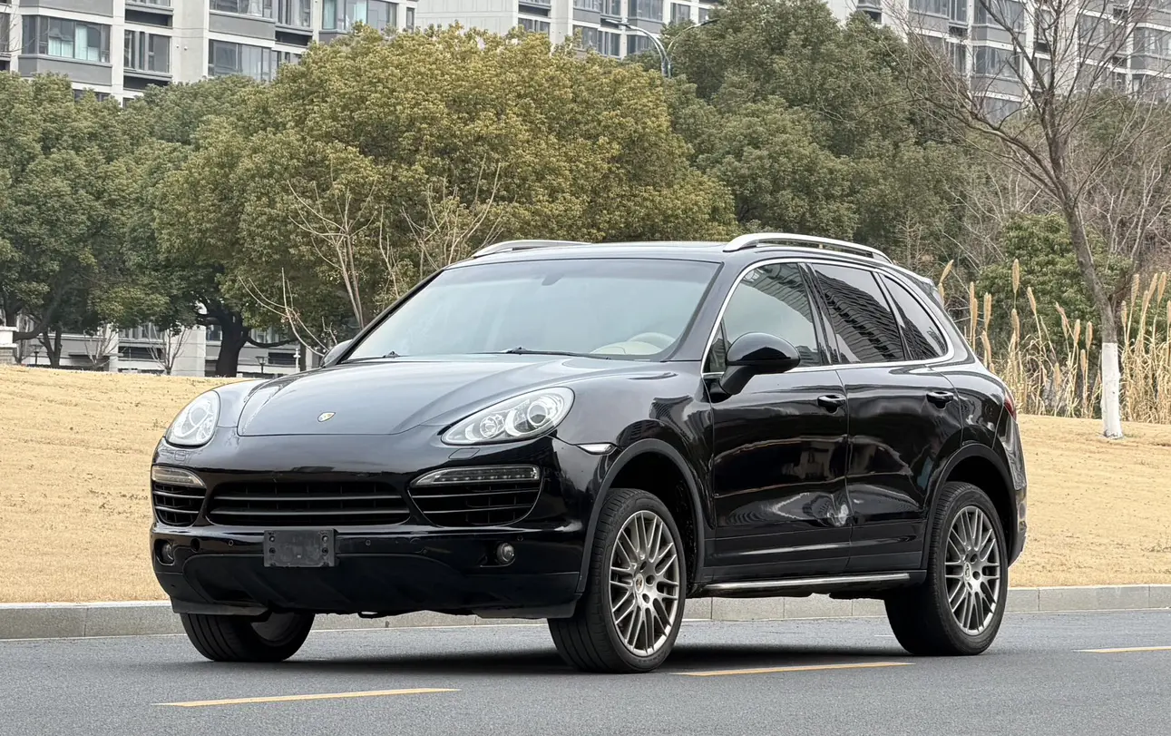 Porsche Cayenne  из Китая