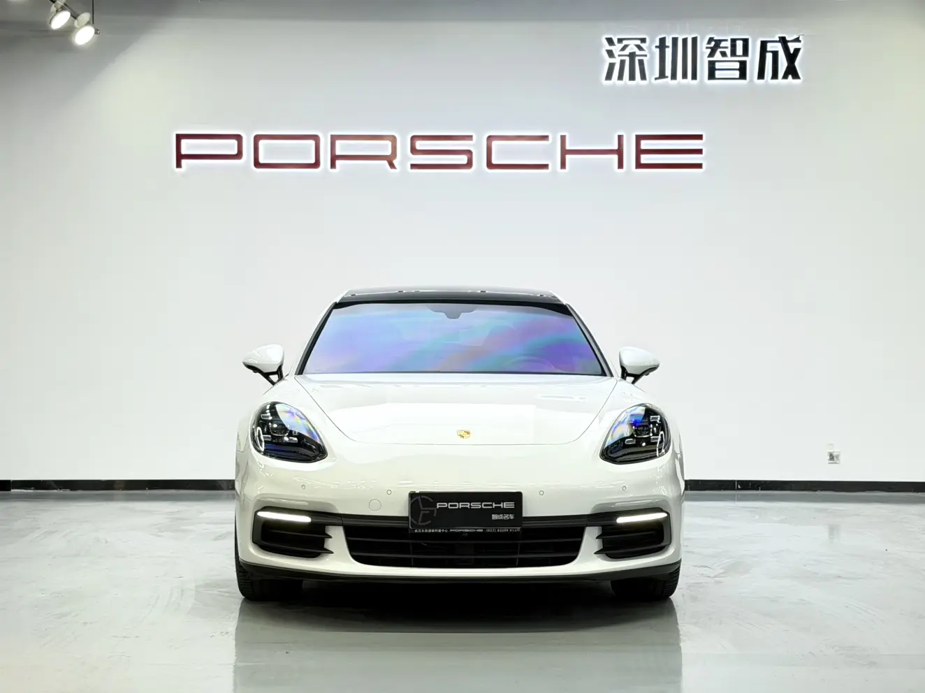 Porsche Panamera  из Китая