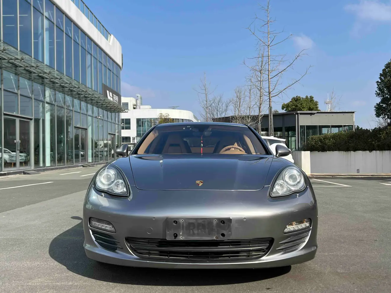 Porsche Panamera  из Китая